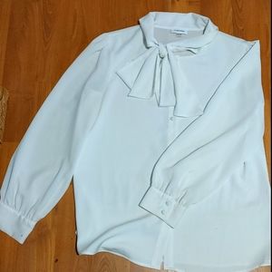 Gorgeous Calvin Klein bowtie blouse